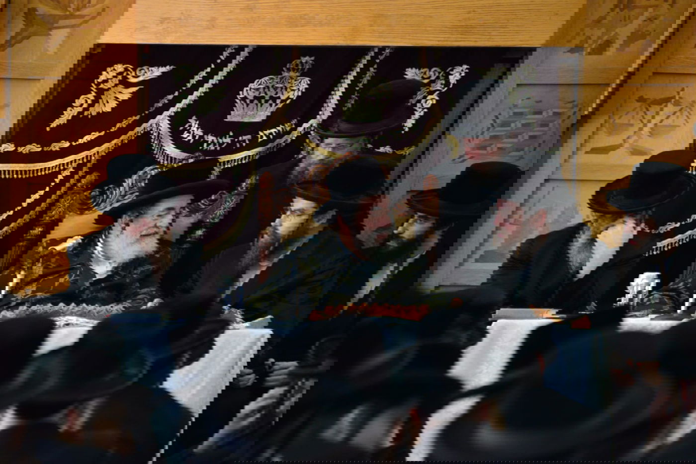 הרבי מויז'ניץ ביקר בישיבה וחיזק את הבחורים