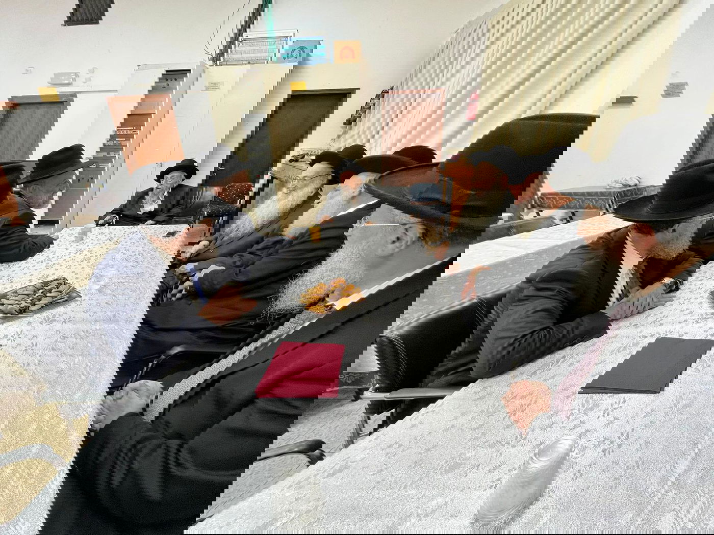 מועצת חכמי התורה, אמש