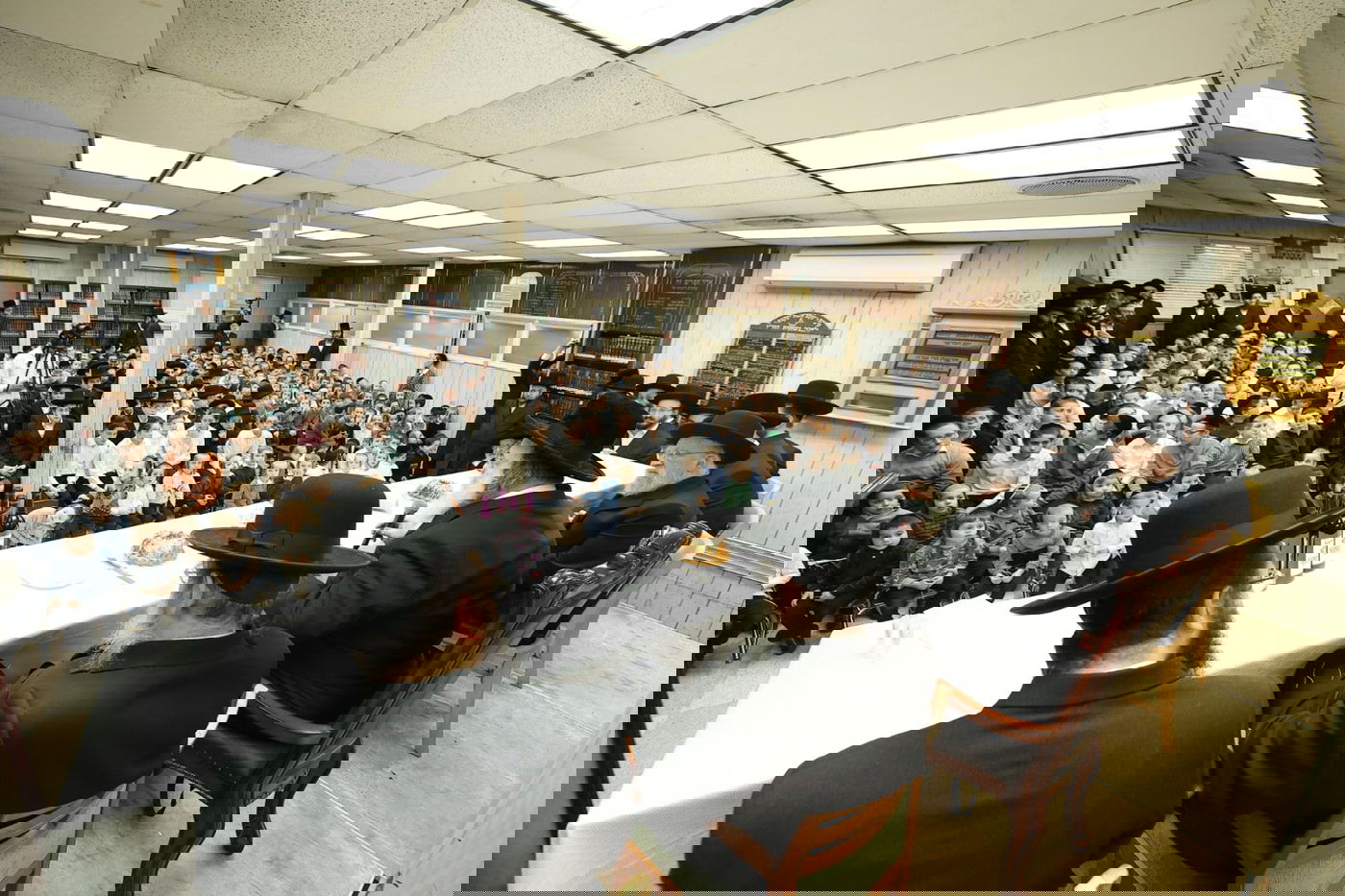 אלפים השתתפו במעמד הכנסת ספר תורה לאוהל הגר"ש אלתר