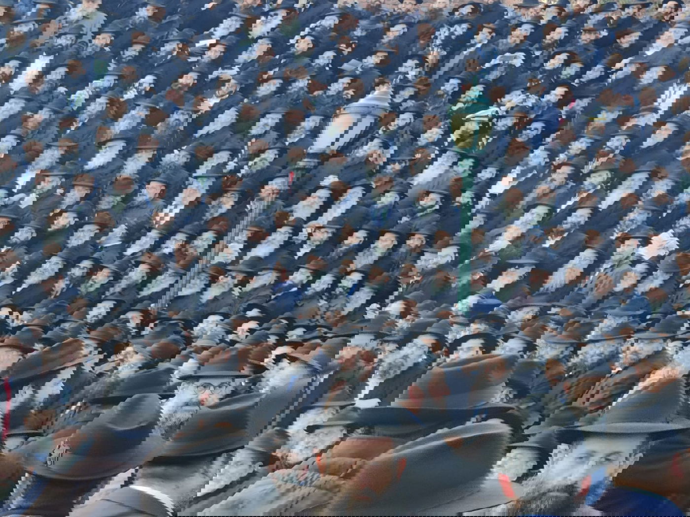 מכל נקודה בעולם: אלפי שלוחי חב"ד בתצלום עוצמתי