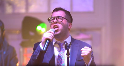 מנדי ג'יי בסינגל קצבי חדש: "אחד"