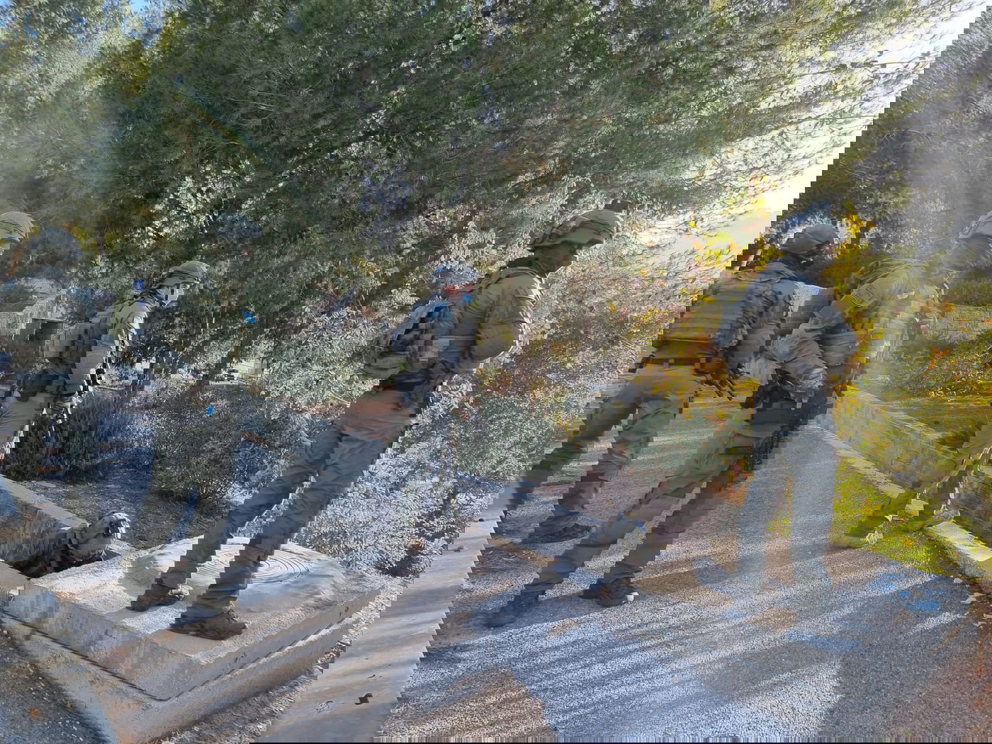 תיעוד: כוחות המשטרה ומג"ב סורקים אחרי המחבל