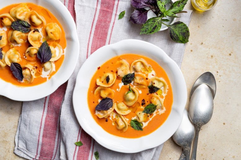 מרק עגבניות או רוטב לפסטה - לבחירתכם