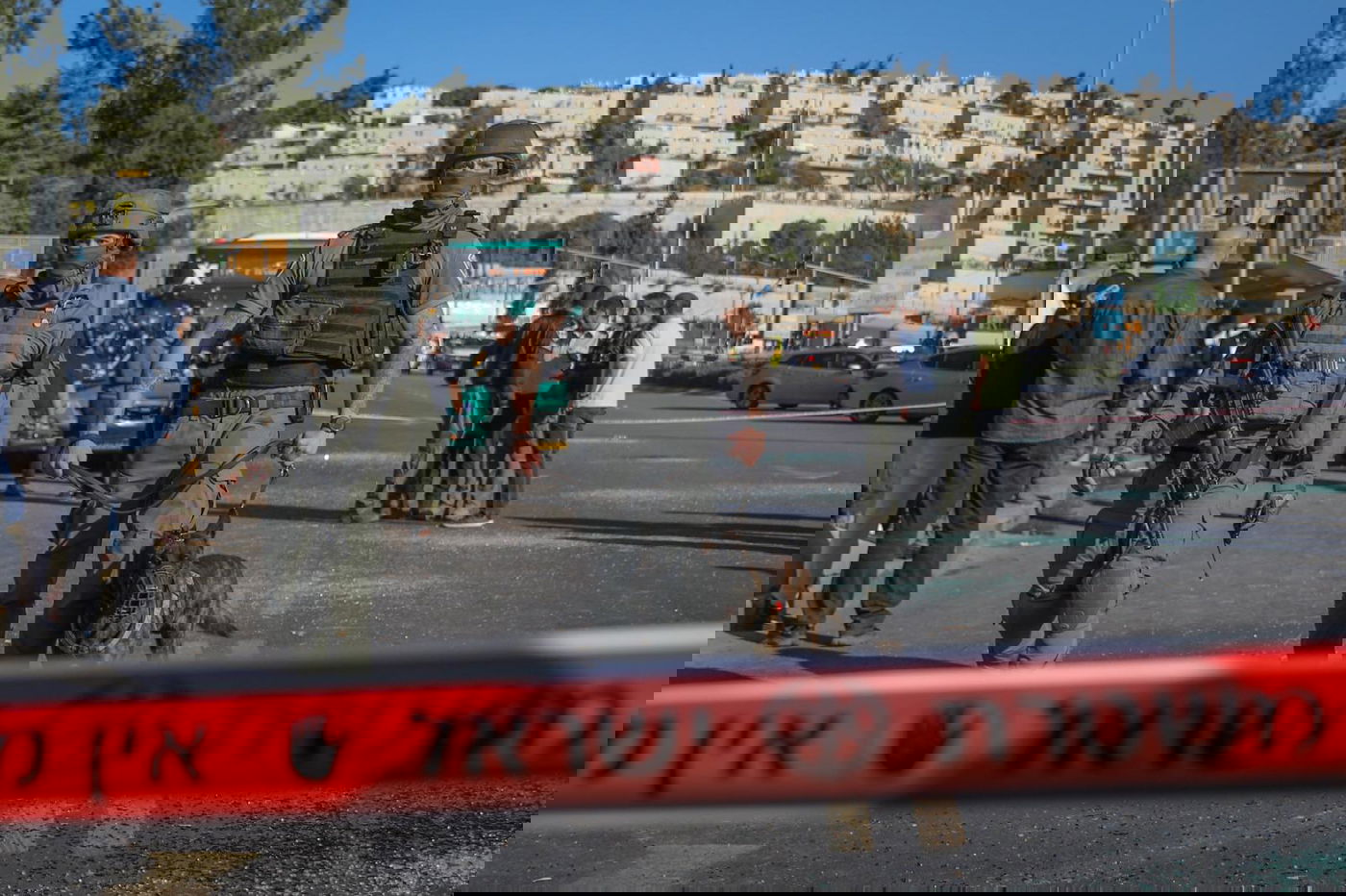 תמונת השבוע: המצוד אחר המחבלים