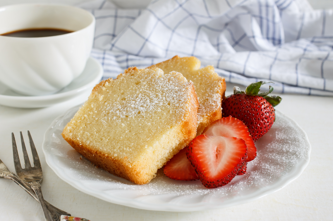 מתכון לעוגת קוקוס לחה ונימוחה שלא תוכלו להפסיק ליישר