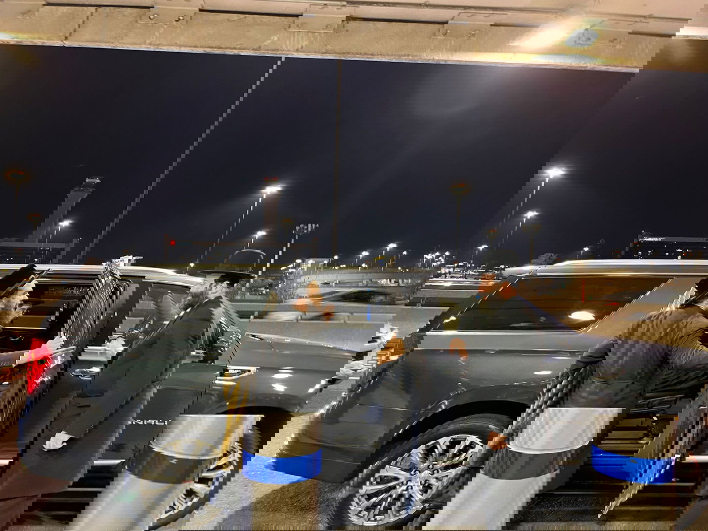 ביקור בזק בארה"ב: האדמו"ר מסאדיגורה יצא לשבת התאחדות