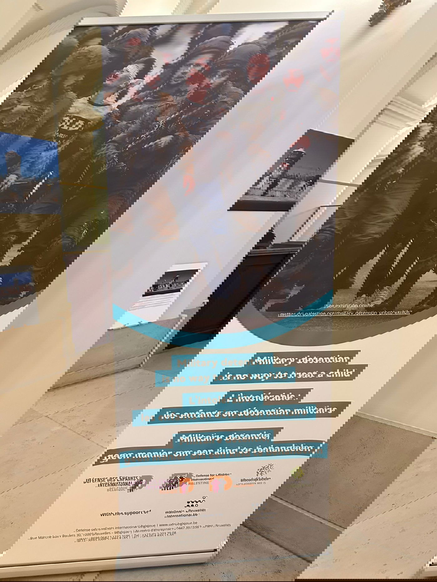 הפרלמנט הבלגי פרסם תערוכה של מחבלים קטינים וטענו כי מדובר ב"מעצר שווא של ילדים"