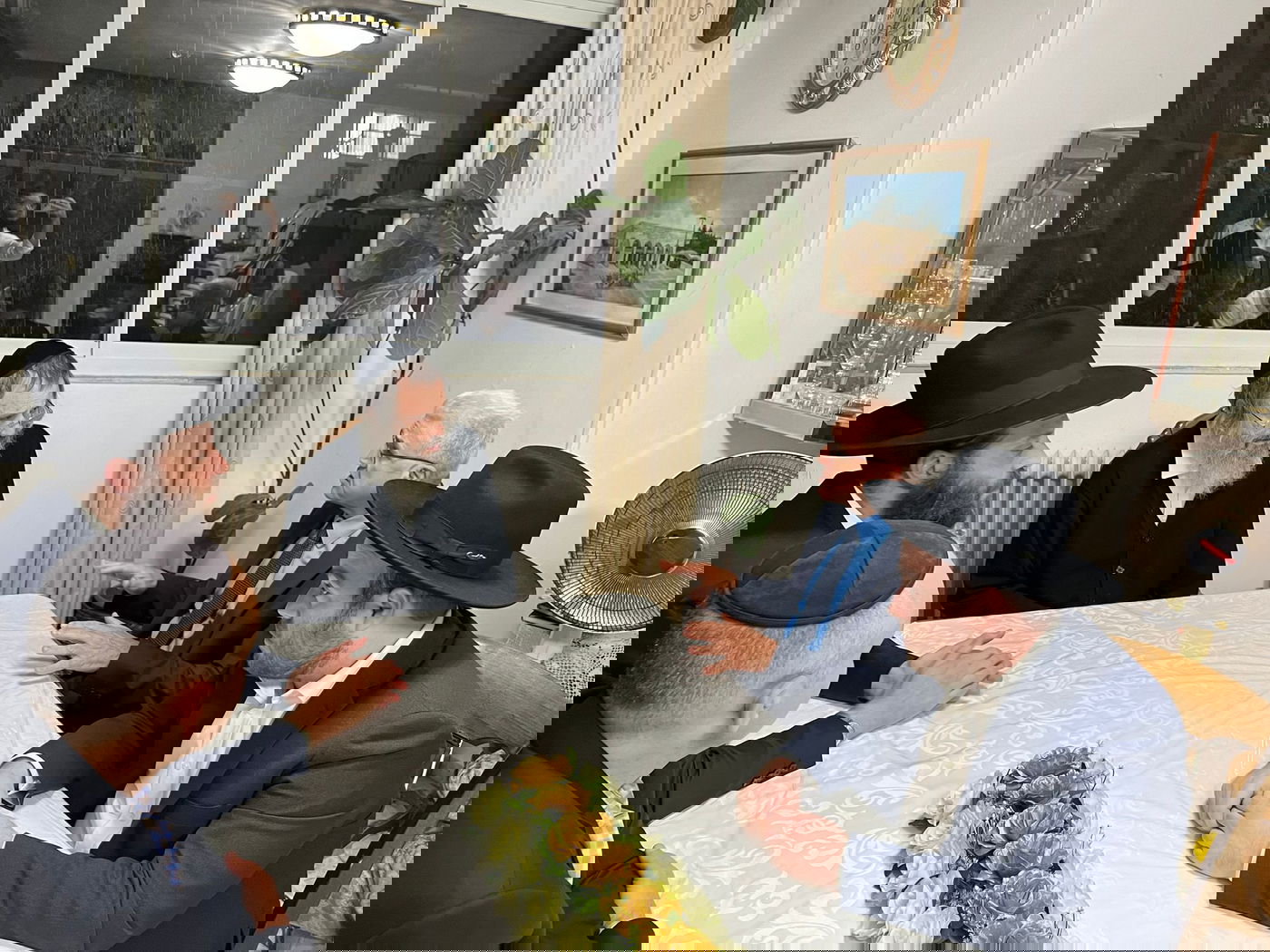 פרויקטור הקורונה אצל הרב דוד כהן