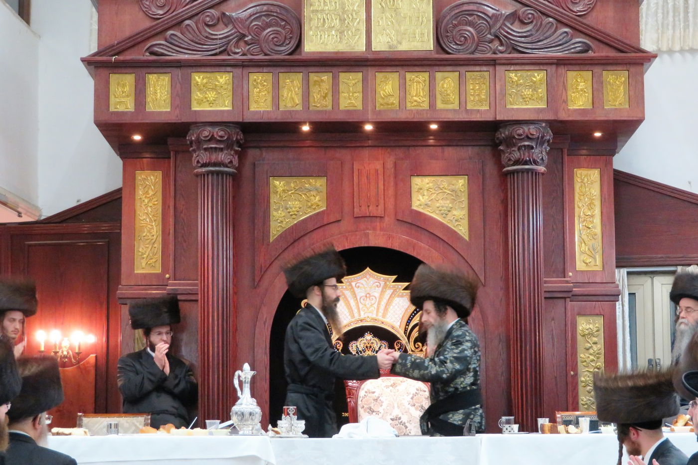 שמחת ה'פארשפיל' בחצרות אונגוואר - סערט ויז'ניץ