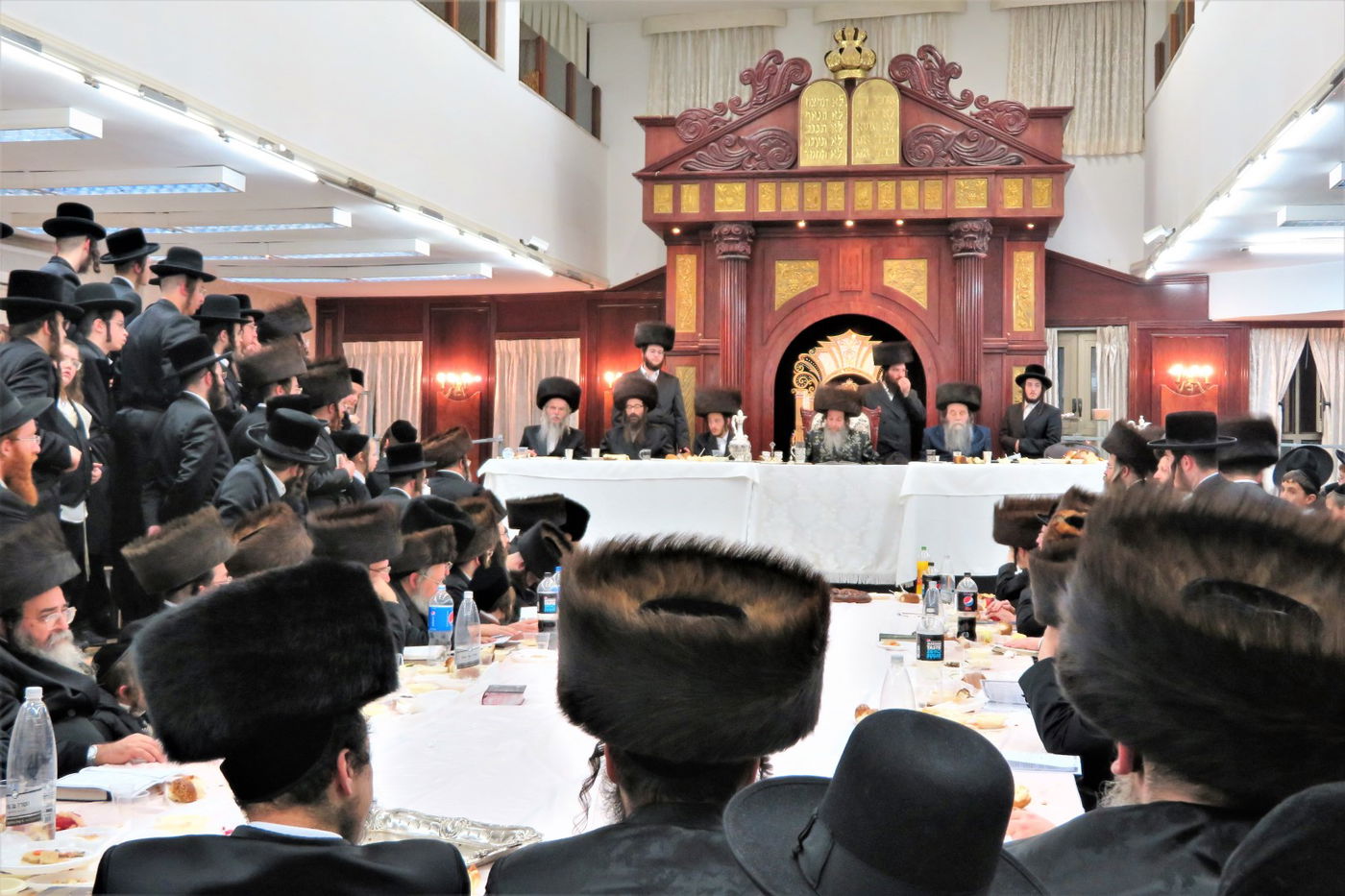 שמחת ה'פארשפיל' בחצרות אונגוואר - סערט ויז'ניץ