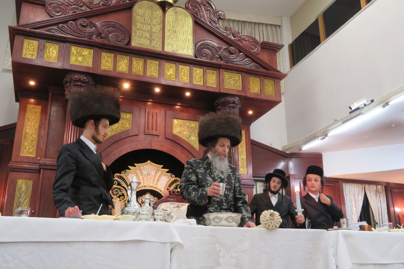 שמחת ה'פארשפיל' בחצרות אונגוואר - סערט ויז'ניץ