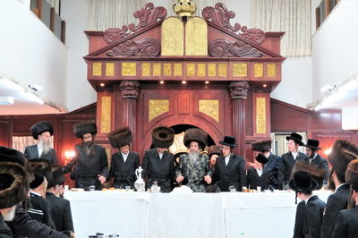 שמחת ה'פארשפיל' בחצרות אונגוואר - סערט ויז'ניץ