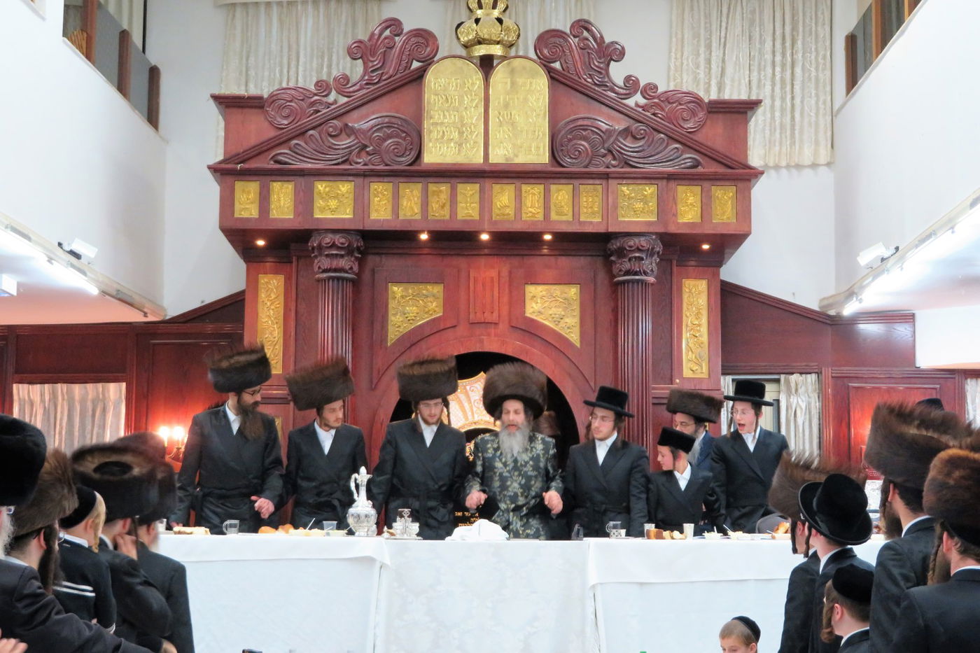 שמחת ה'פארשפיל' בחצרות אונגוואר - סערט ויז'ניץ