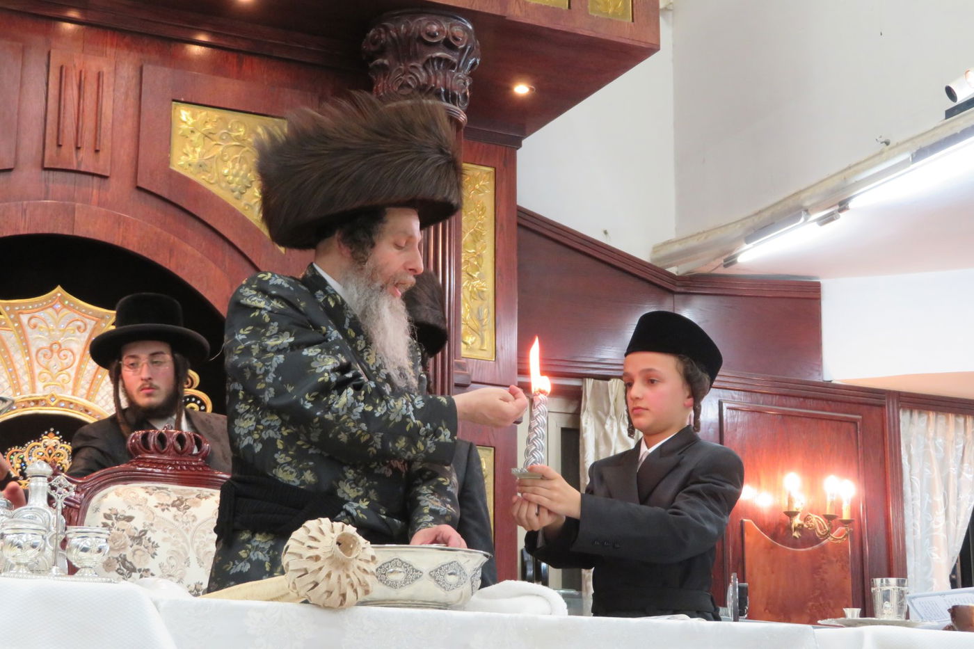 שמחת ה'פארשפיל' בחצרות אונגוואר - סערט ויז'ניץ