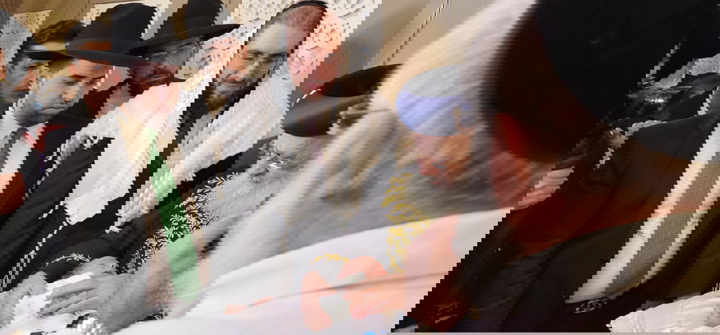 הרב אביגדור חיות ששכל את בנו באסון מירון חגג ברית לבנו