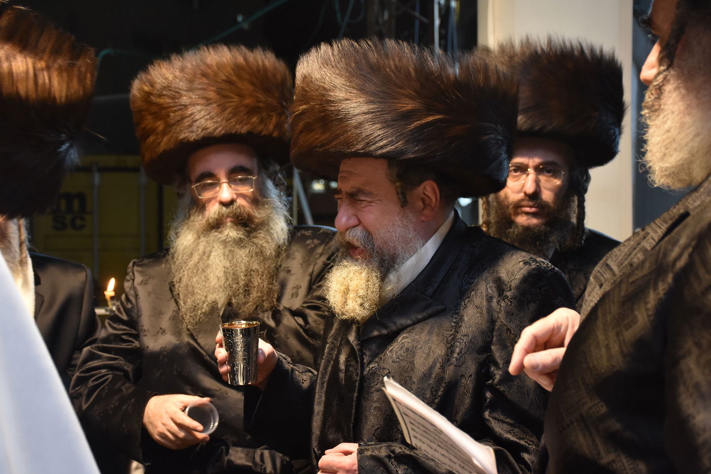 שמחת החתונה לבת האדמו"ר מנדבורנה אראד