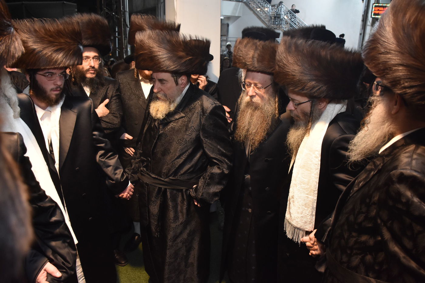 שמחת החתונה לבת האדמו"ר מנדבורנה אראד