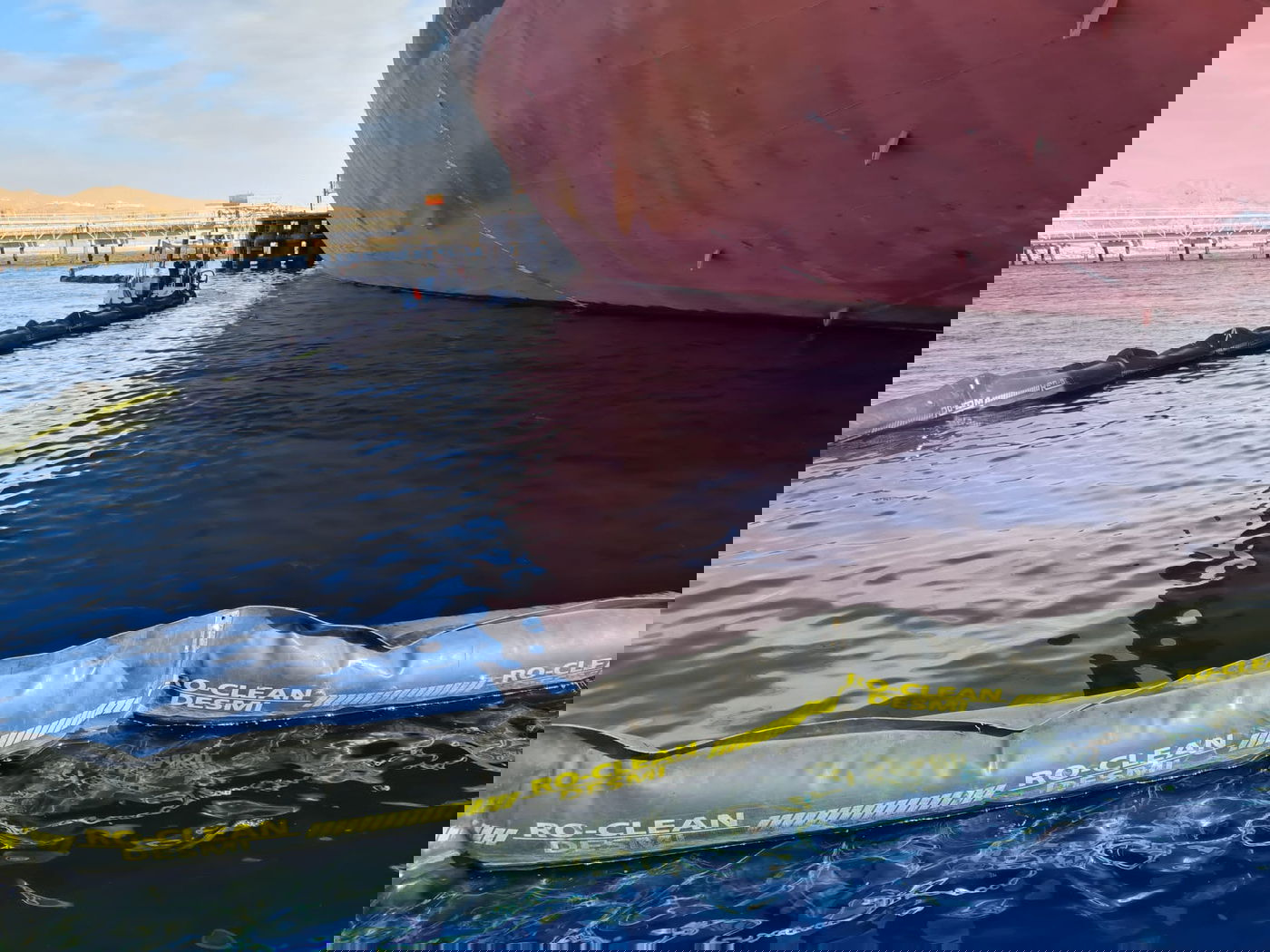 דליפת דלק ממכלית עוגנת במסוף קצא"א במפרץ אילת