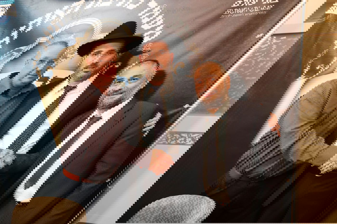 במעמד מרגש הוכנס ס"ת מיוחד של 'בוני עולם' לזכותם של אלפי זוגות חשוכי ילדים