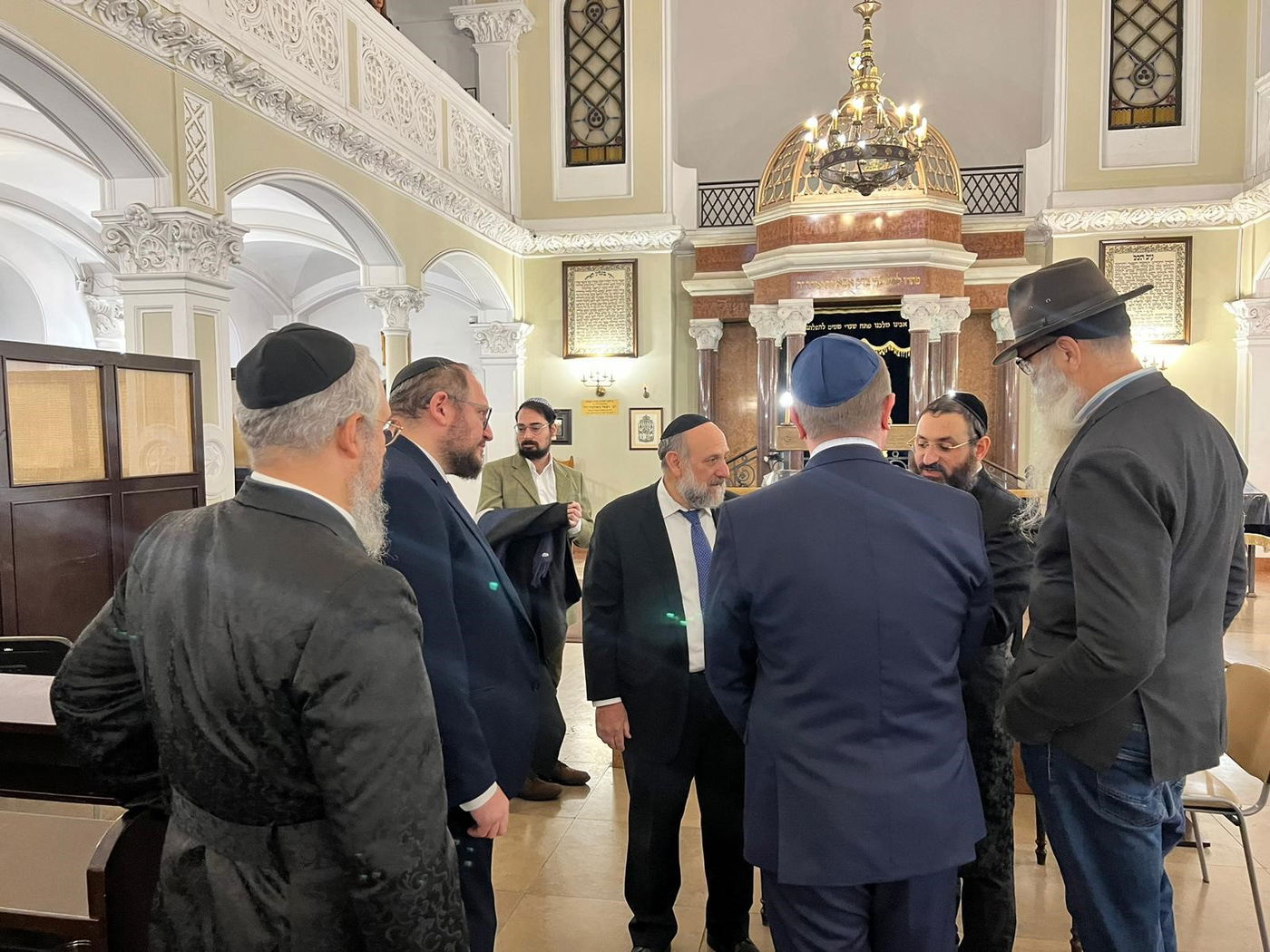 טקס מרגש בורשה: נתרם ספר תורה לחיילי צבא אוקראינה