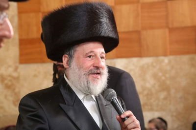 ר' חיים בנט ו'רננו חסידים': "מי יתן מציון"