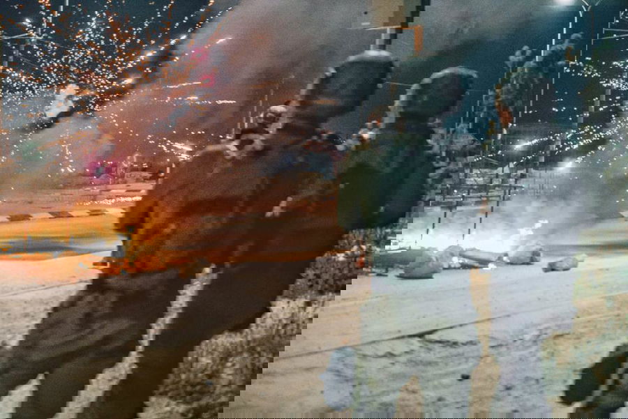 מבצע אחד, 99 תמונות: כך נראה "שובר גלים" בעדשה