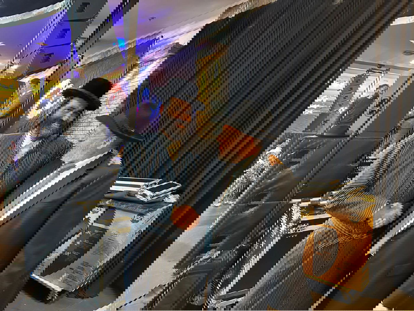 זופניק בכיכר • כל התמונות והנייעס של השבוע