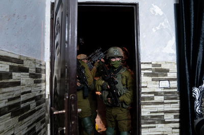 כוחות הביטחון עצרו בשכם מחבל שביצע פיגועי ירי