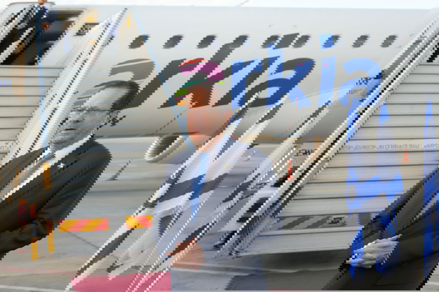 הנשיא לפני ההמראה, הבוקר