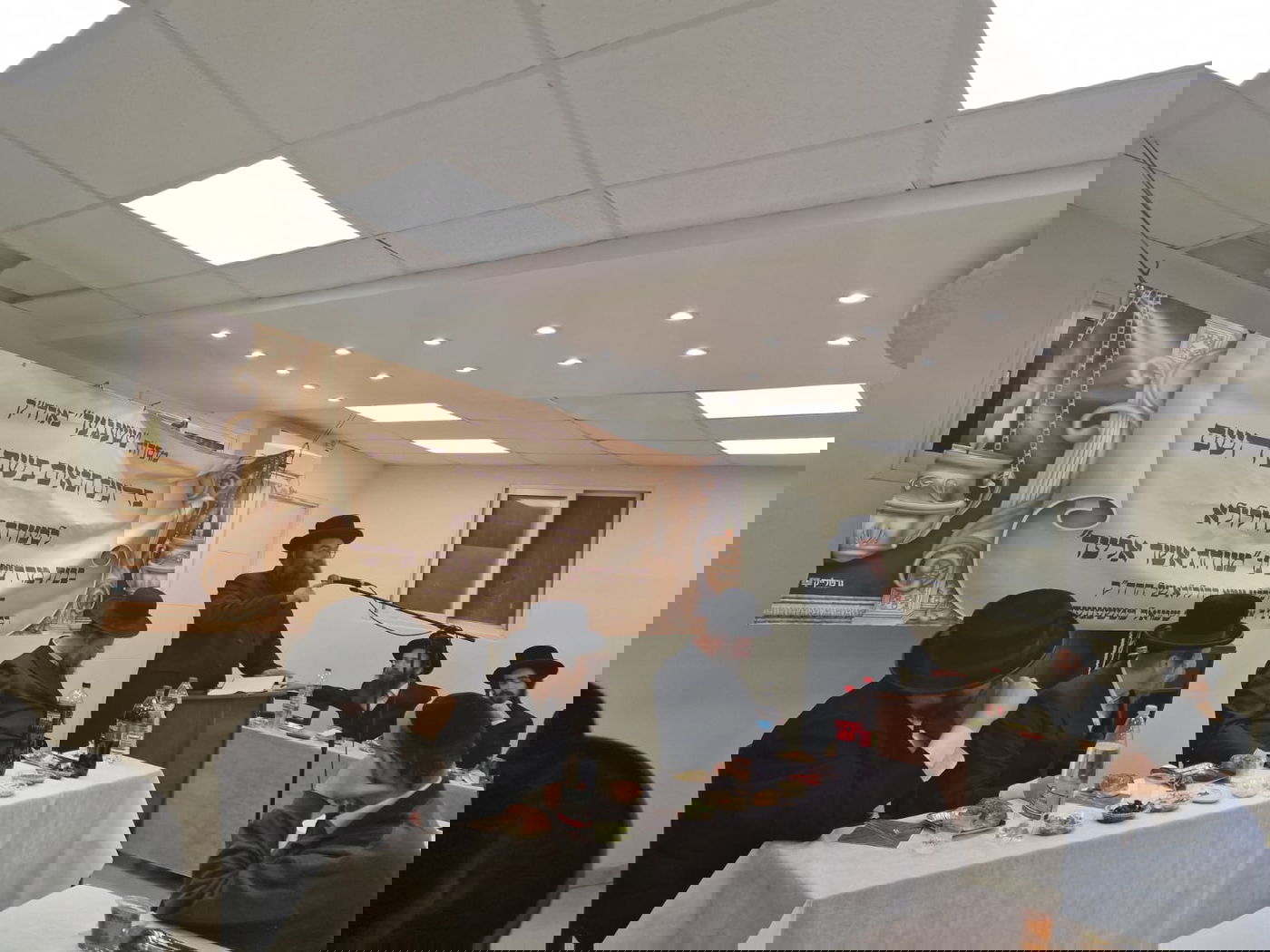 בהשתתפות האברכים: הילולת הרה"ק מטשענגער זיע"א