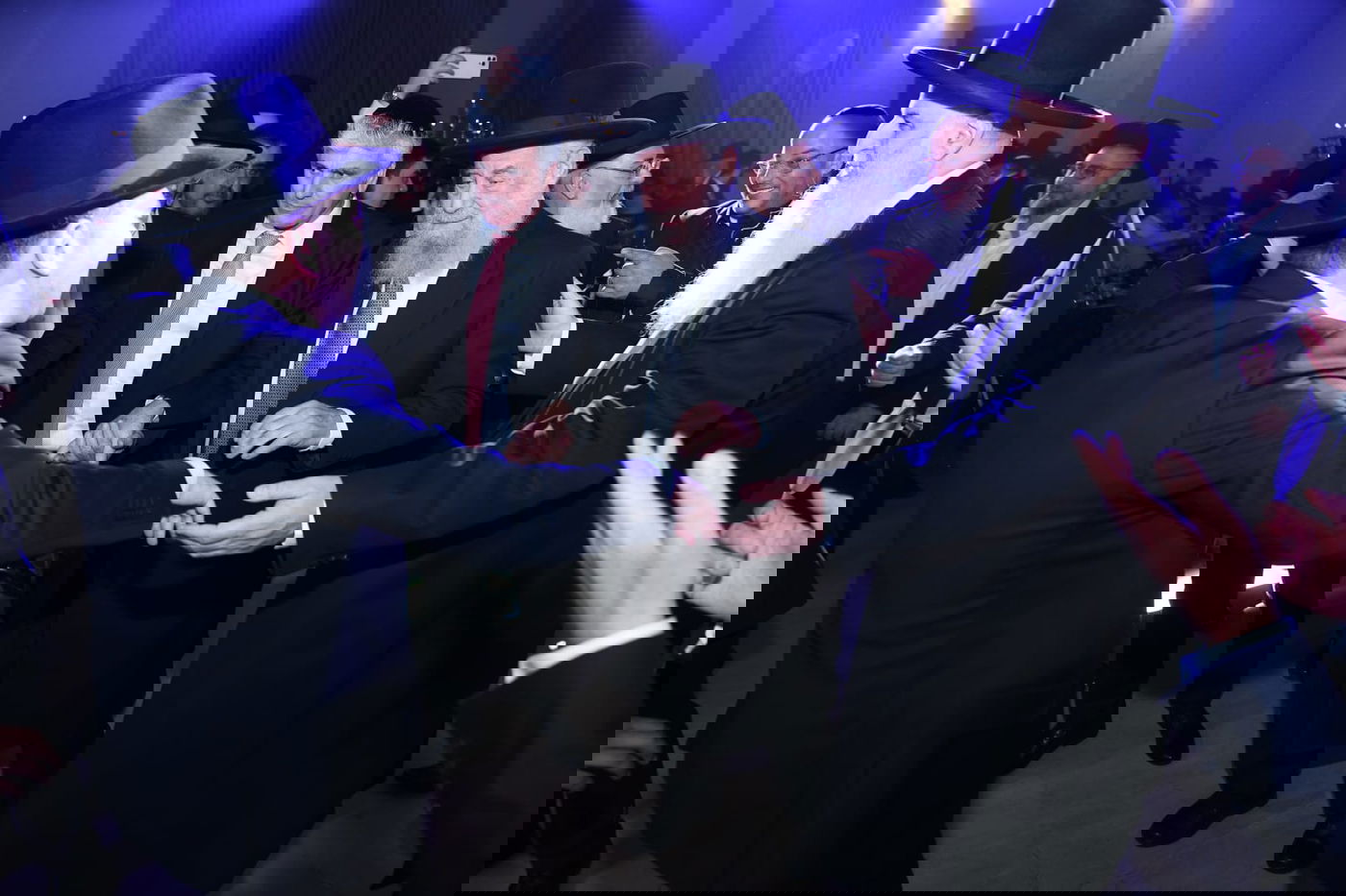 בכיר ש"ס אבי אמסלם חיתן בת, רבנים ואישי ציבור השתתפו