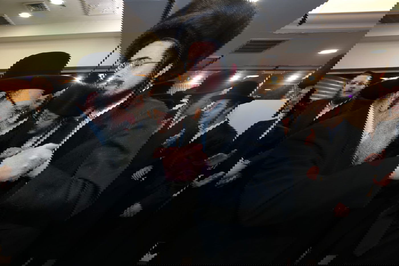 בהשתתפות המונים: שמחת החתונה לבתו של יו"ר ועד הישיבות הגרח"א קאופמן