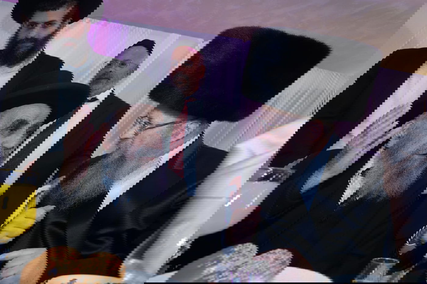 בהשתתפות המונים: שמחת החתונה לבתו של יו"ר ועד הישיבות הגרח"א קאופמן