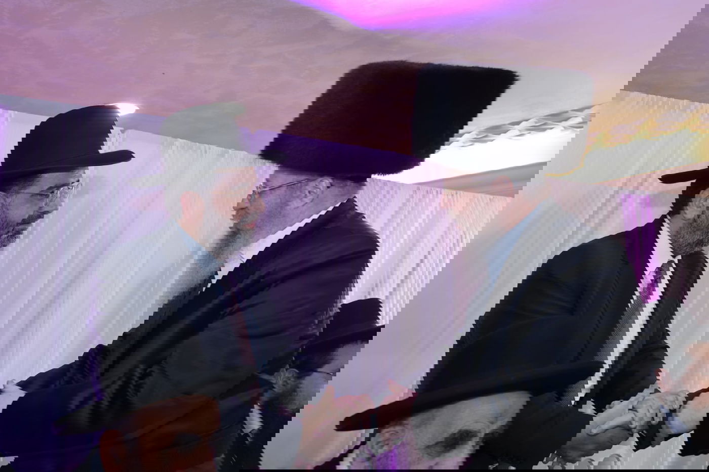 בהשתתפות המונים: שמחת החתונה לבתו של יו"ר ועד הישיבות הגרח"א קאופמן