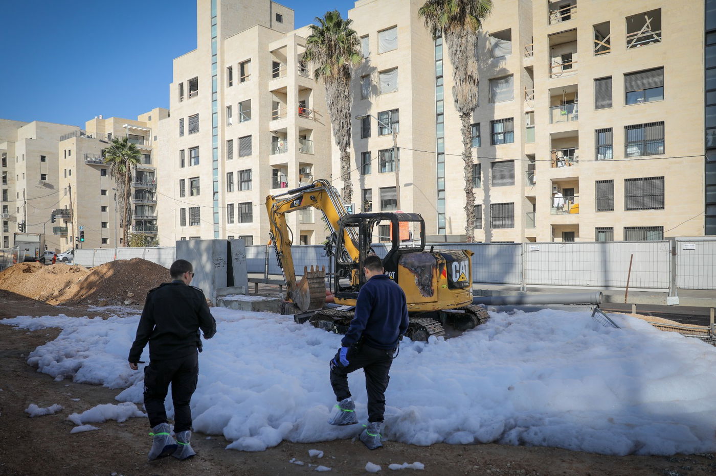 לילה שני שזה קרה: אלמוני הצית כלי הנדסי בשווי מאות אלפי ש"ח