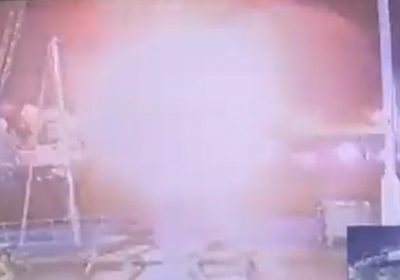 בניין קרס מפיצוץ גז באי ג'רזי; הרוג ומספר נעדרים | צפו