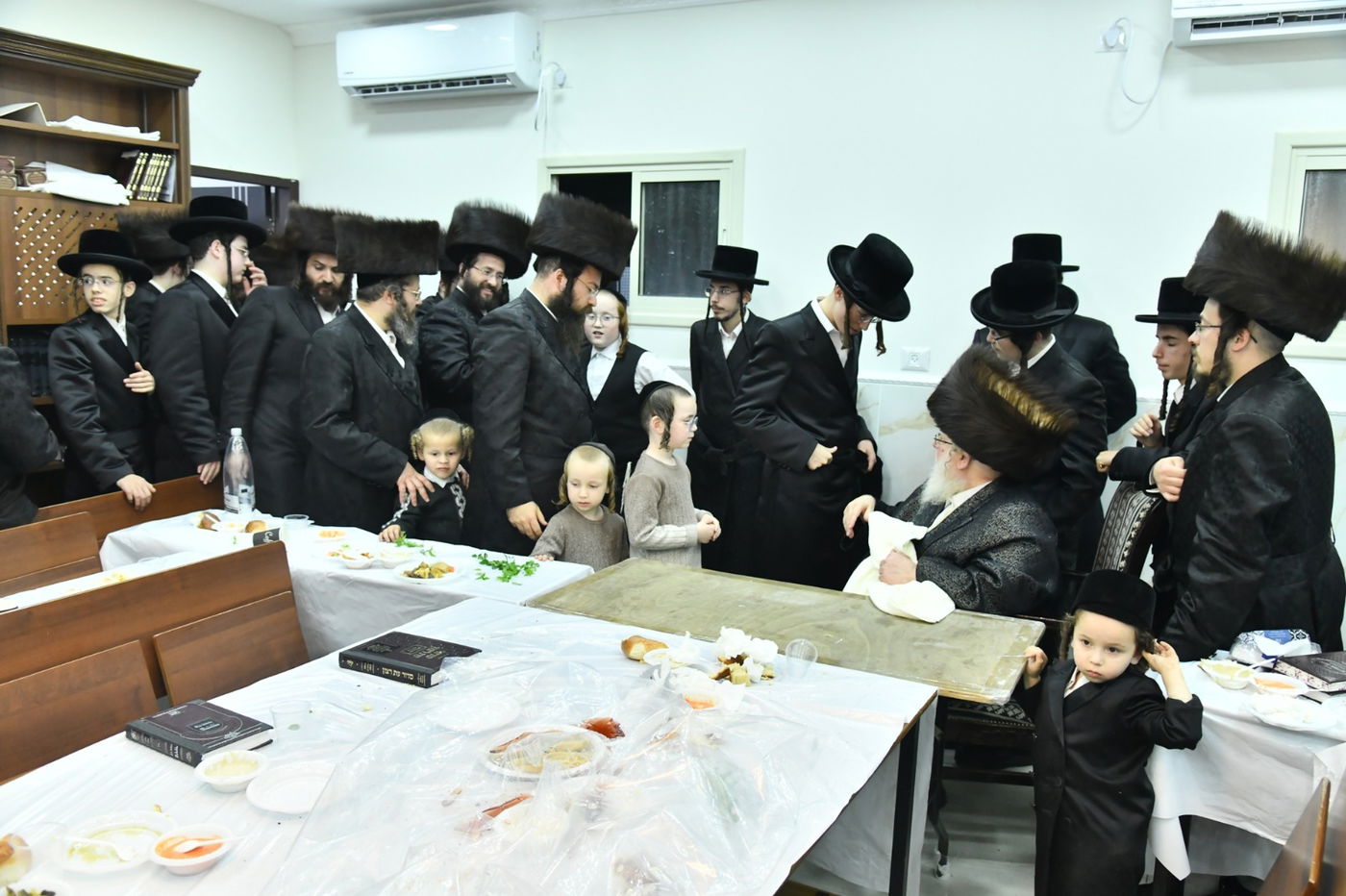 האדמו"ר מסאסוב שבת בבני ברק | תיעוד מסכם