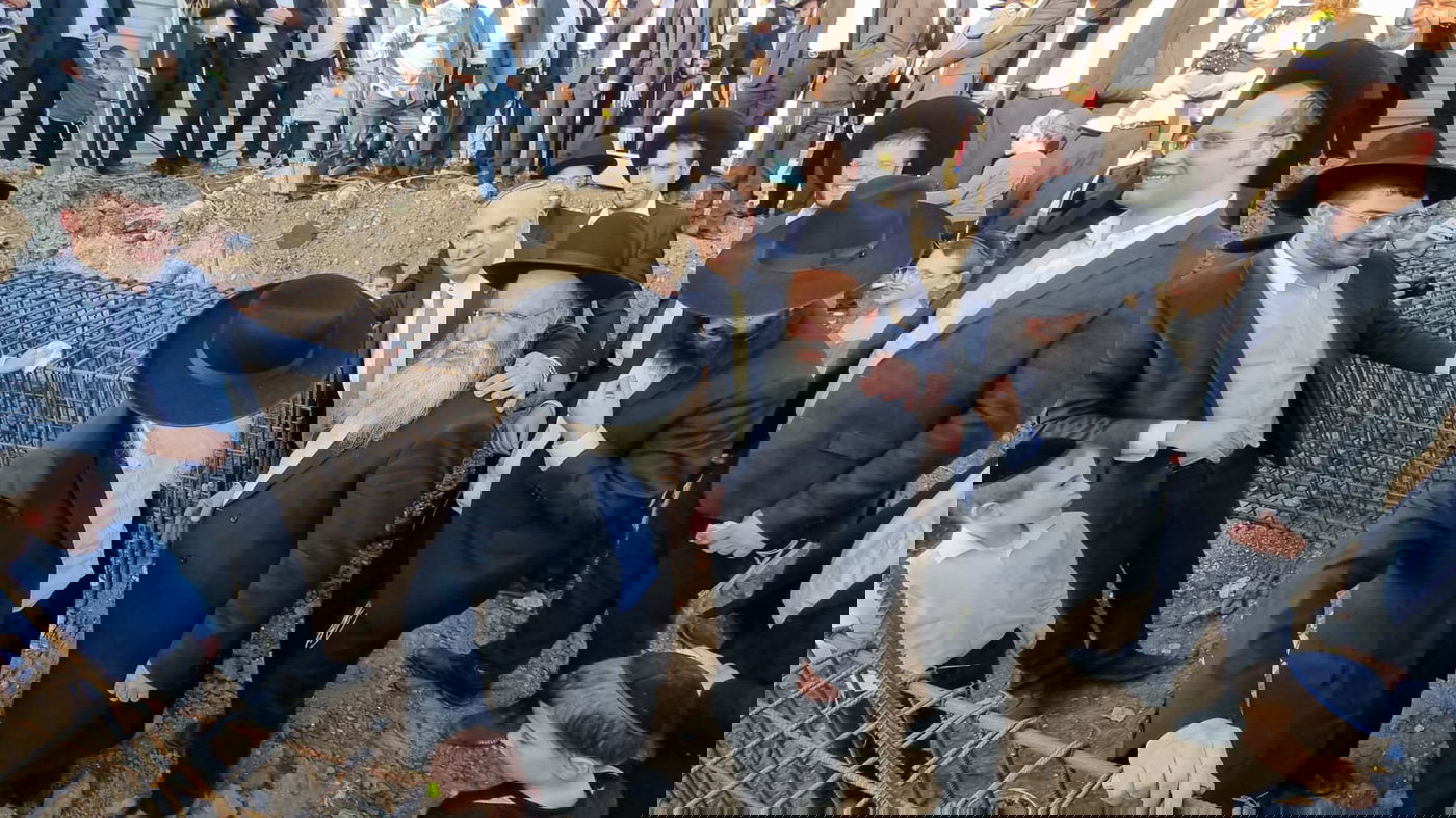 טקס הנחת אבן פינה לקמפוס המפואר של קהילת 'הפלג' בלוד