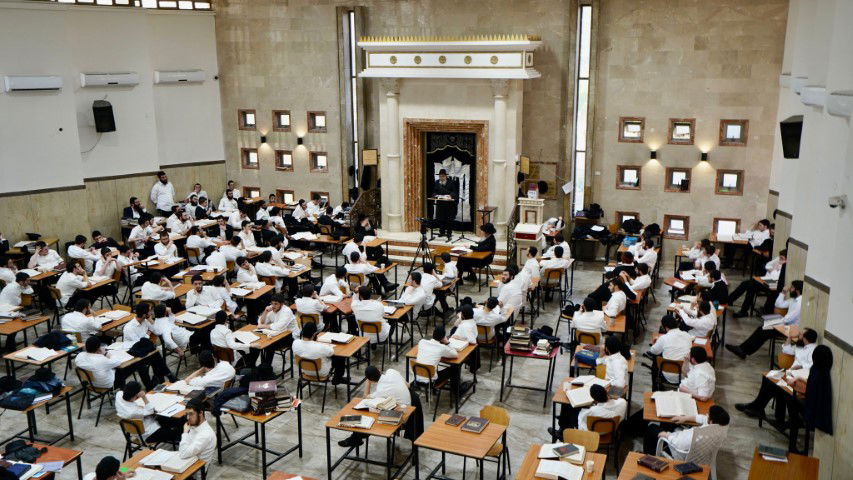 ה'חוזר' הסעיר את הישיבה בכפר חב"ד בשיעור כללי • תיעוד