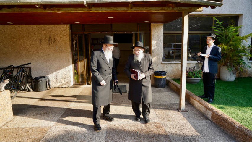 ה'חוזר' הסעיר את הישיבה בכפר חב"ד בשיעור כללי • תיעוד