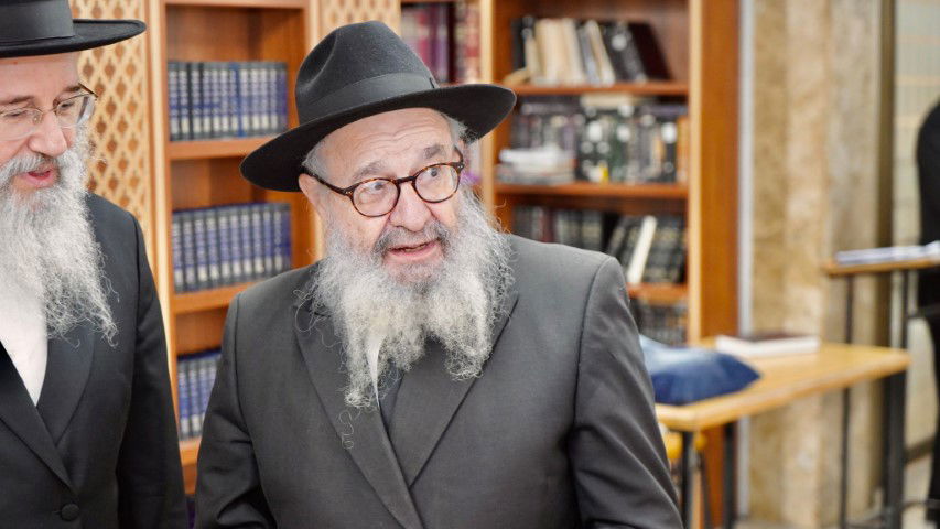 ה'חוזר' הסעיר את הישיבה בכפר חב"ד בשיעור כללי • תיעוד