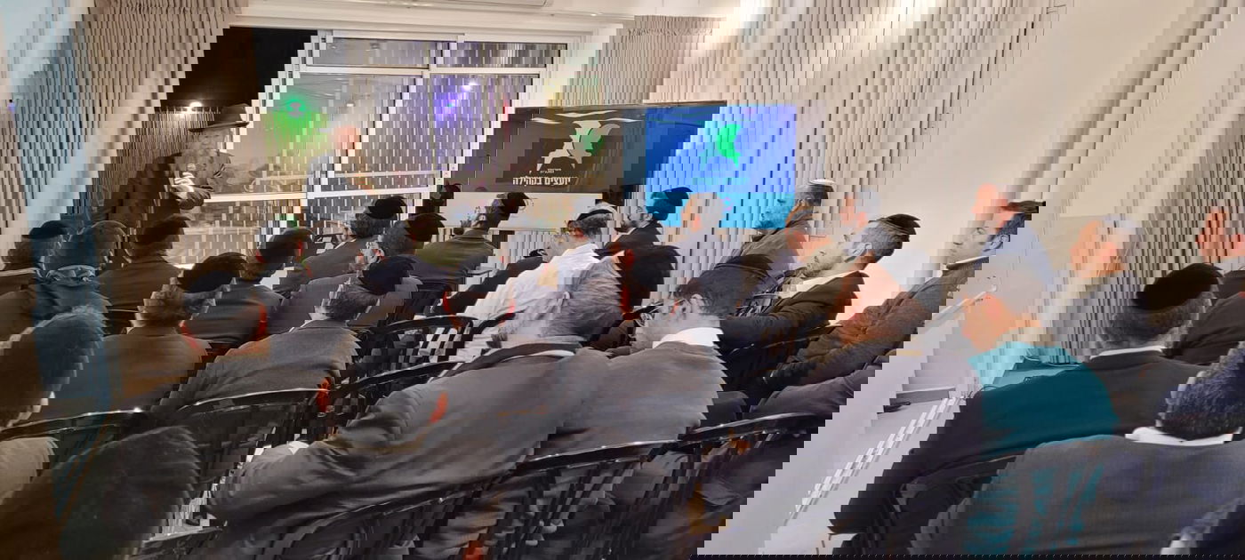 המהפכה החינוכית בירושלים: ערב חשיפה לאברכים שייעצו להורים