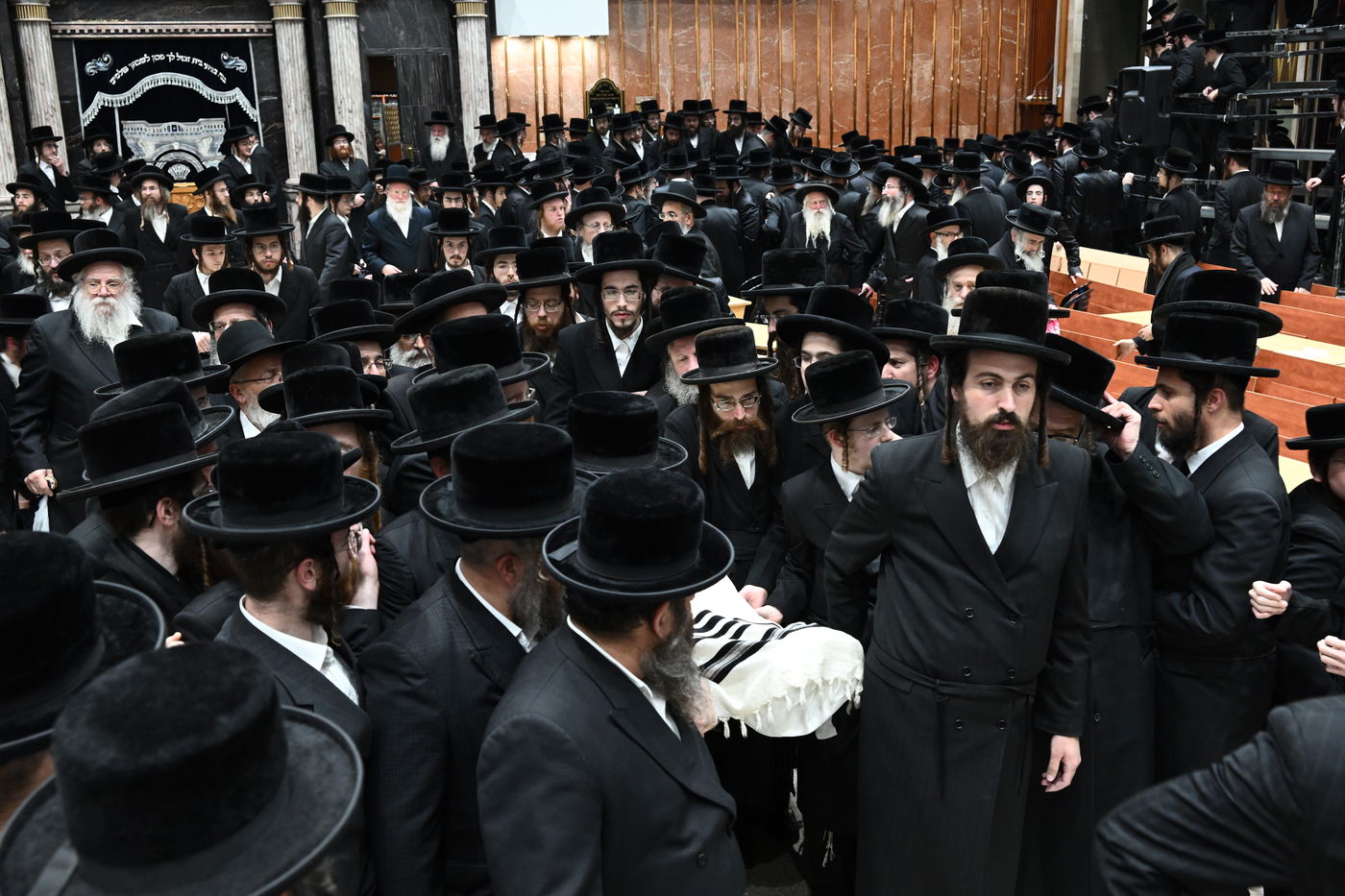 באופן נדיר: כך נפרדו בצאנז מהדיין שהסתלק בפתאומיות