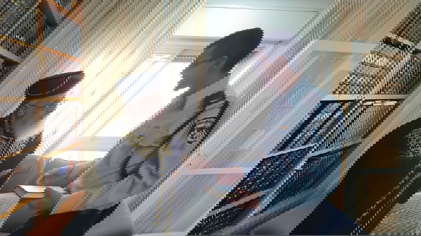 הקצין שיפקד על השכונות החרדיות ביקר במעונו של הראש"ל