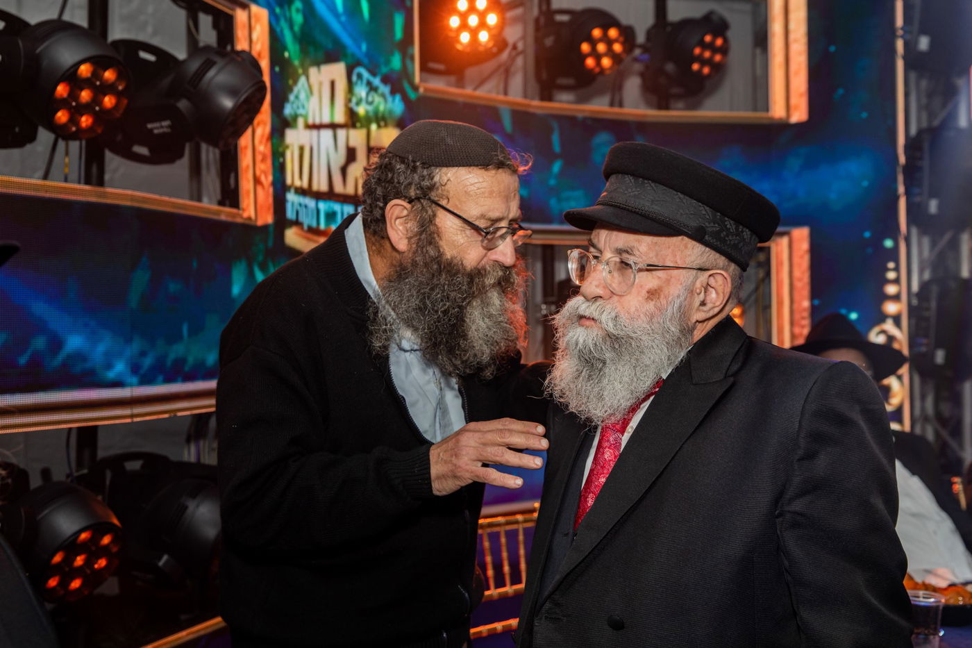 תיעוד חגיגי מיוחד: כך חגגו את י"ט כסלו בכפר חב"ד