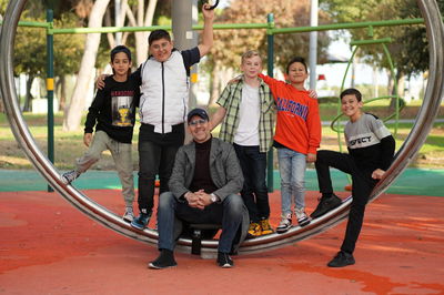 ישי לפידות ו'החברים' בסינגל חדש: הילדים הללו