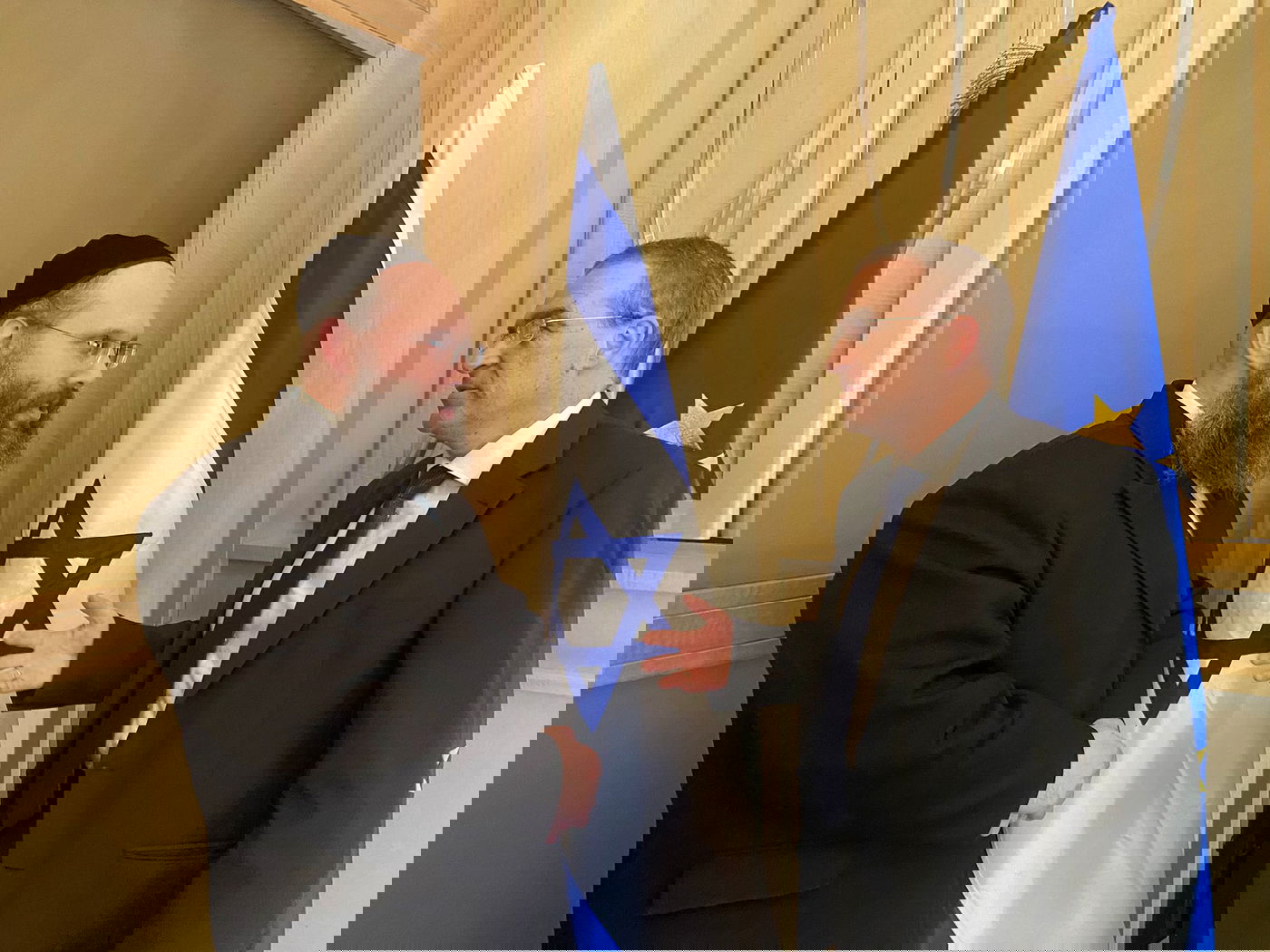 זופניק בכיכר • כל התמונות והנייעס של השבוע