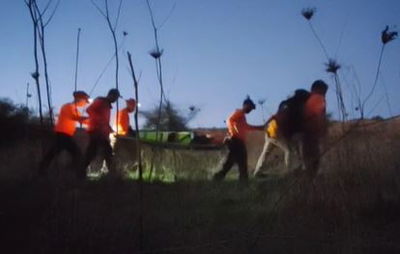 פינוי המטייל לאור פנסים