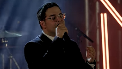 אבי אילסון ודביר כהן ותזמורתו במחרוזת חנוכה