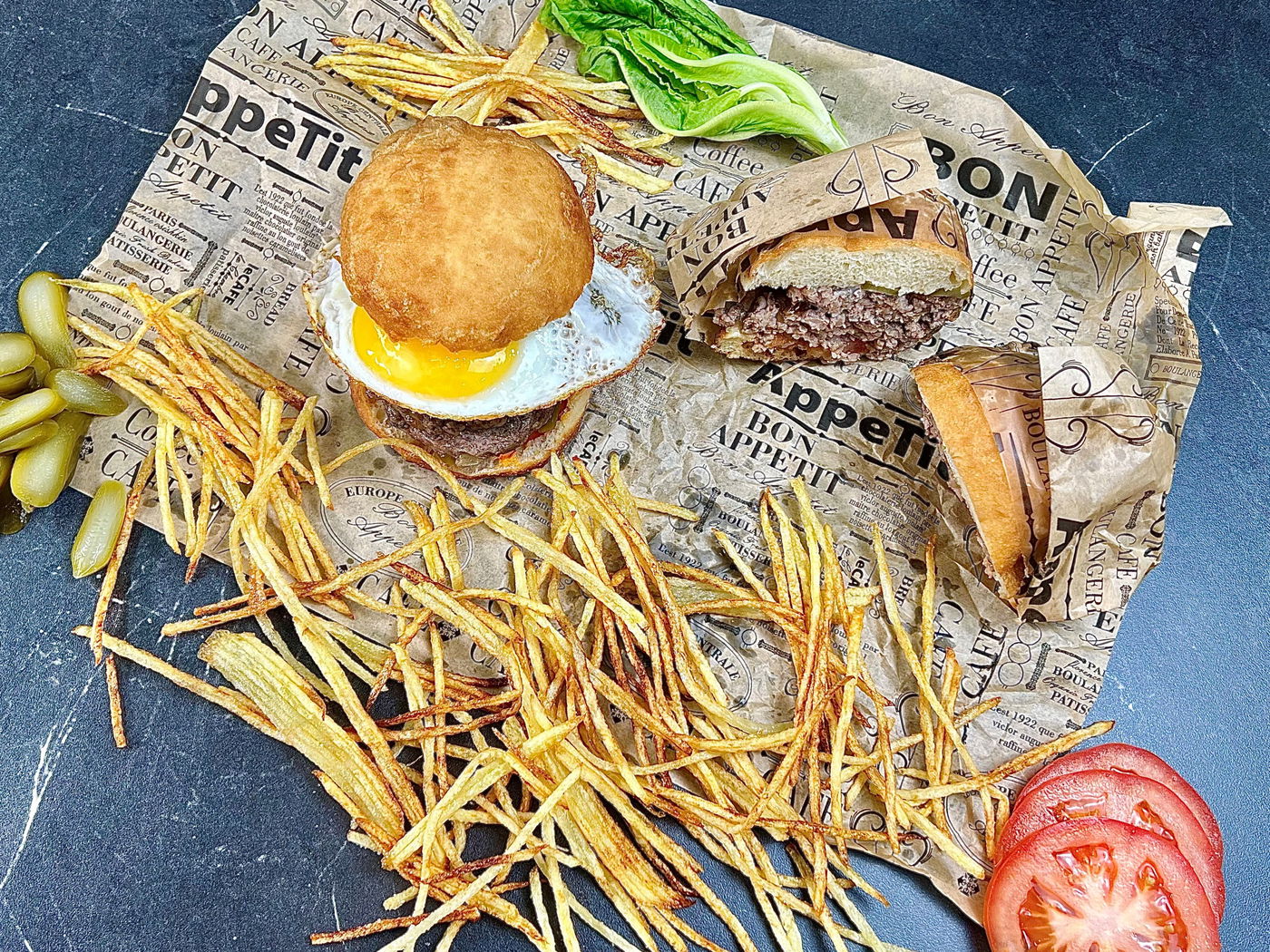 סופגנייה עם המבורגר